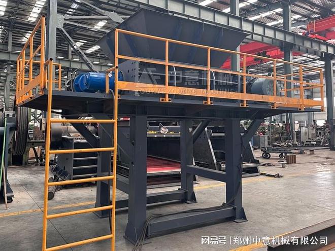 生活垃圾处理设备大型双轴撕碎机(图2)